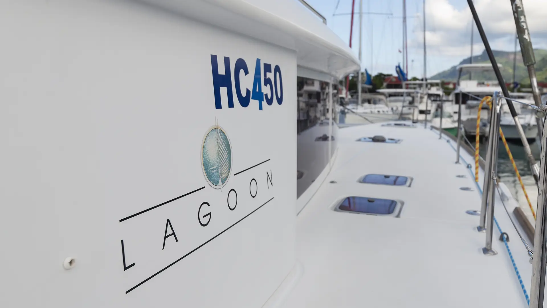 2012-lagoon-450f-muzikal-for-sale-thailand-model 2012 Lagoon 450F Muzikal For Sale in Thailand Brand Name