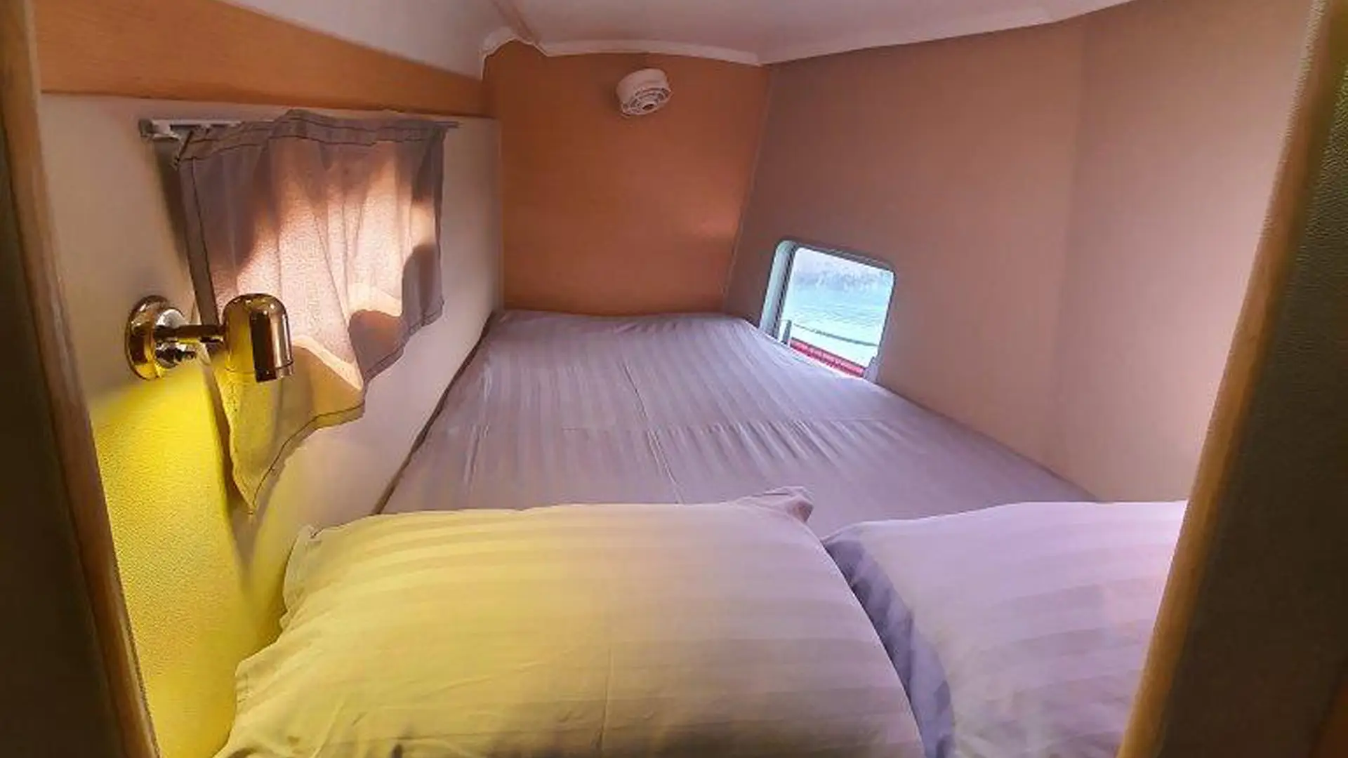 2013-fountaine-pajot-mahe-36-for-sale-thailand-stateroom 2013-fountaine-pajot-mahe-36-for-sale-thailand-stateroom