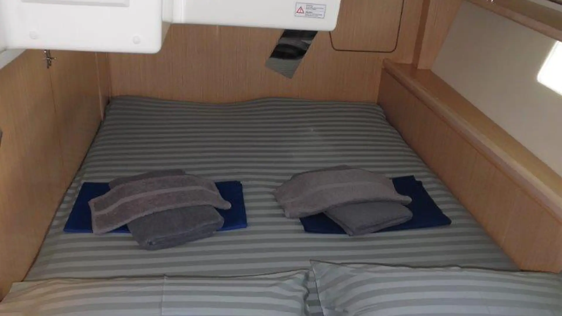 2018-bavaria-c45-for-sale-thailand-isabella2-cabin 2018-bavaria-c45-for-sale-thailand-isabella2-cabin