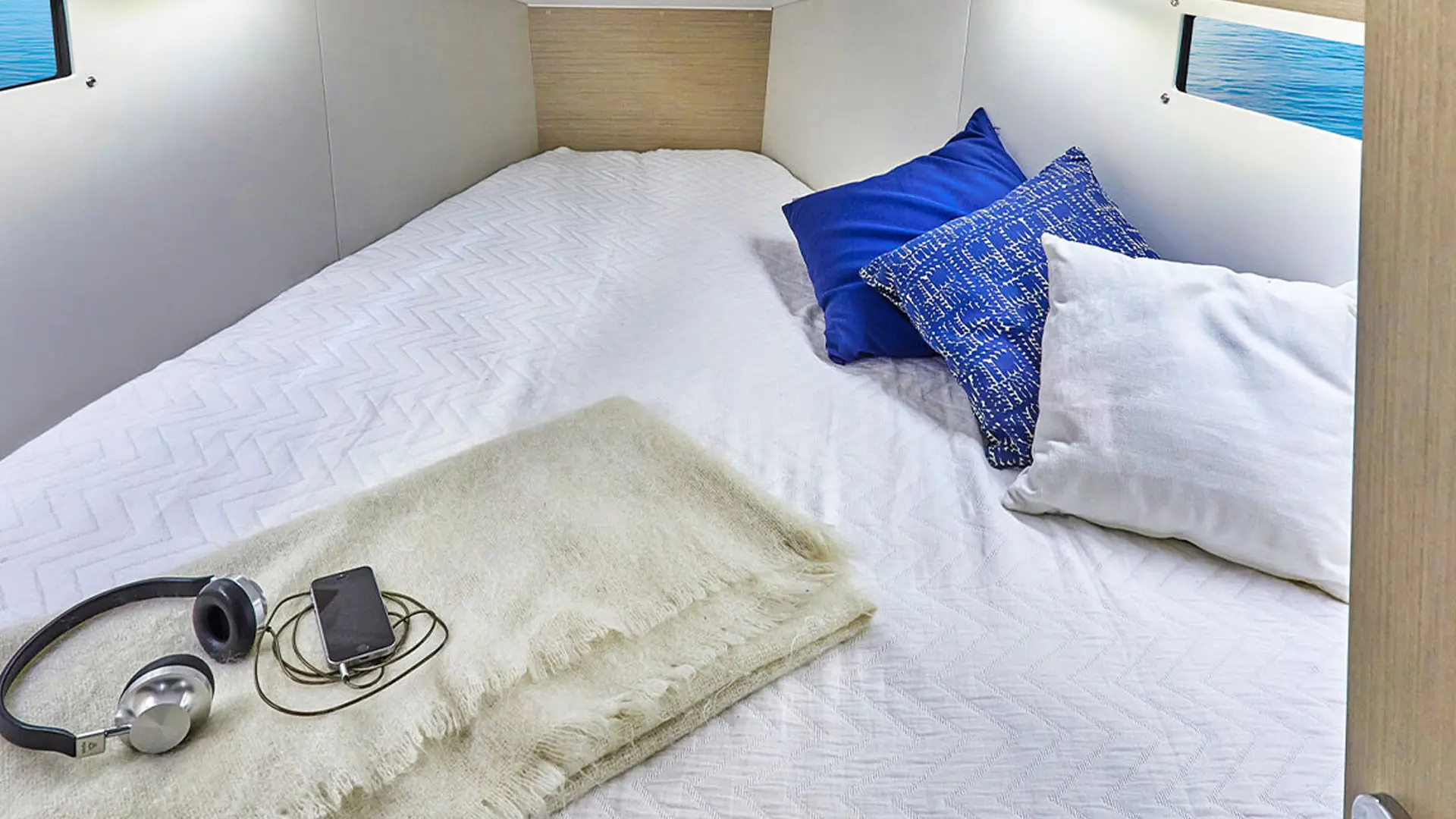 2022-beneteau-oceanis-34.1-for-sale-thailand-philosophie-cabin 2022 Beneteau Oceanis 34.1 For Sale in Thailand Philosophie Cabin