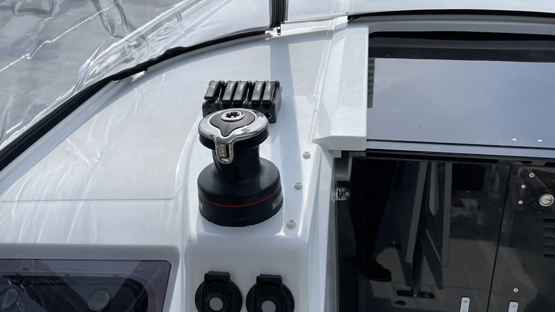 2022-beneteau-oceanis-34.1-for-sale-thailand-philosophie-winches 2022 Beneteau Oceanis 34.1 For Sale in Thailand Philosophie Winches