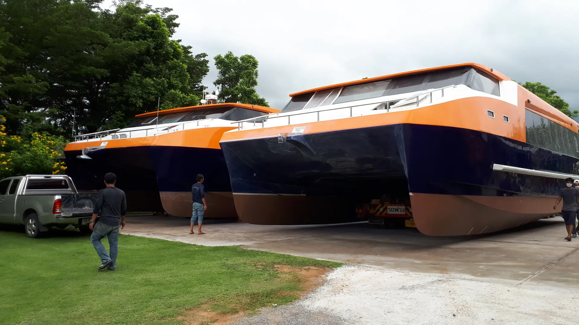 austhai-at1800-bow-view AusThai AT1800 For Sale Bow View