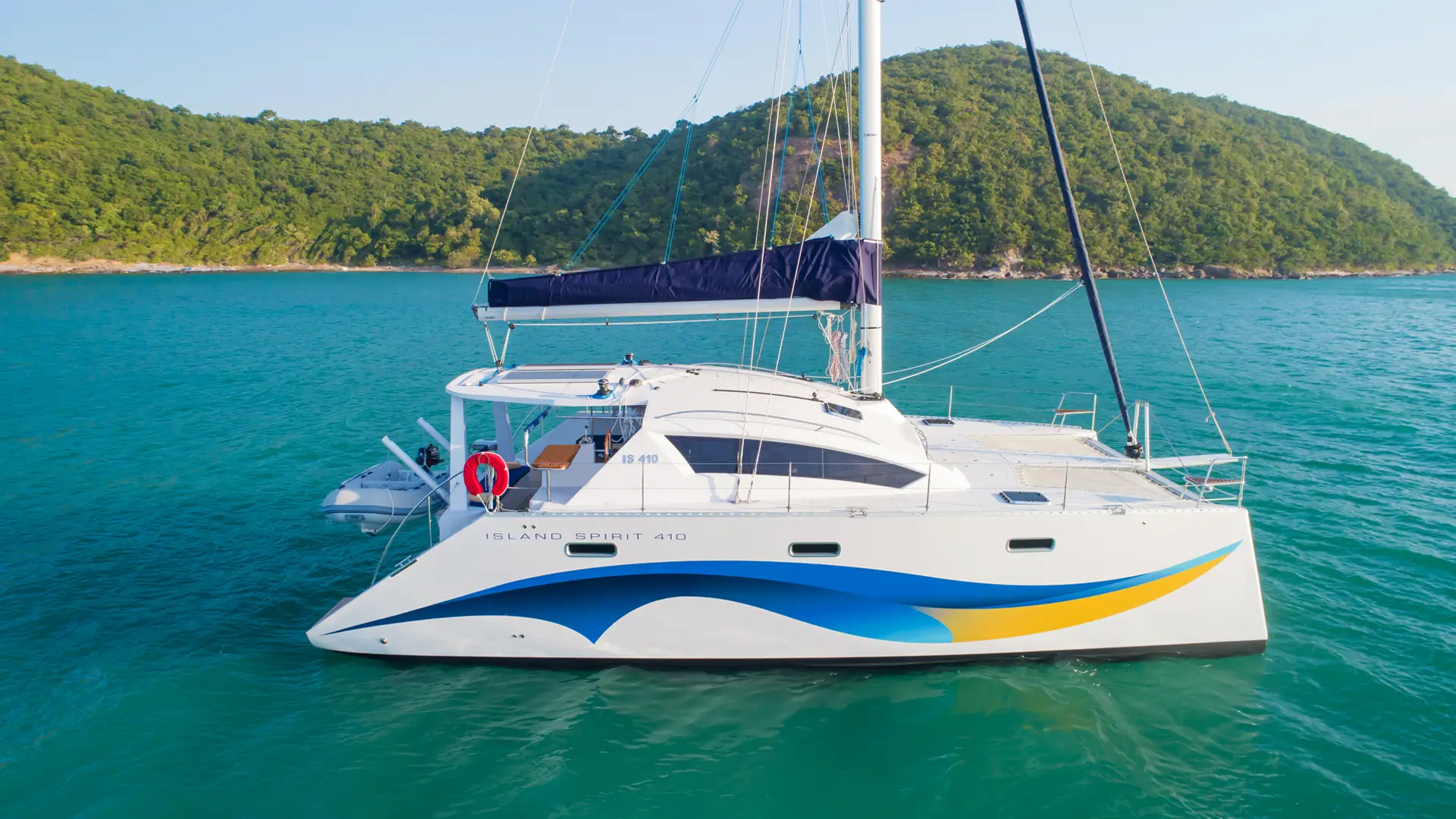 island-spirit-is410-for-sale Island Spirit IS410 For Sale in Thailand